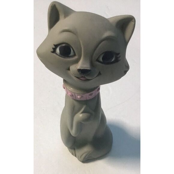 Vintage 1971 AVON Walt Disney the ARISTOCATS Shampoo EMPTY Bottle - Picture 1 of 3